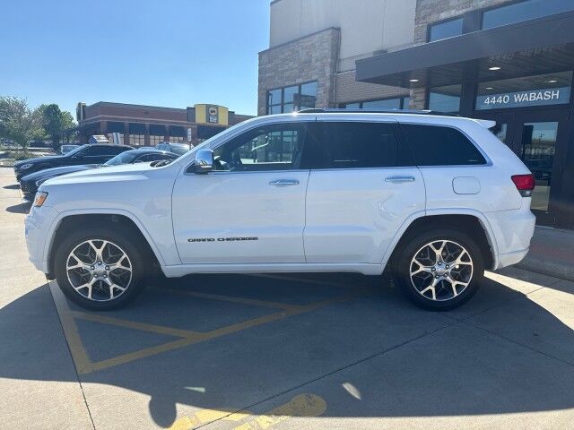 2020 Jeep Grand Cherokee Overland