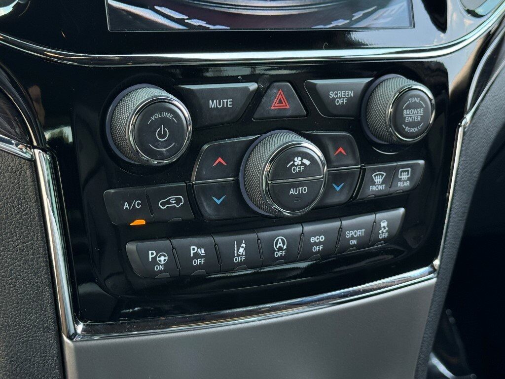 2020 Jeep Grand Cherokee Overland Chantilly VA