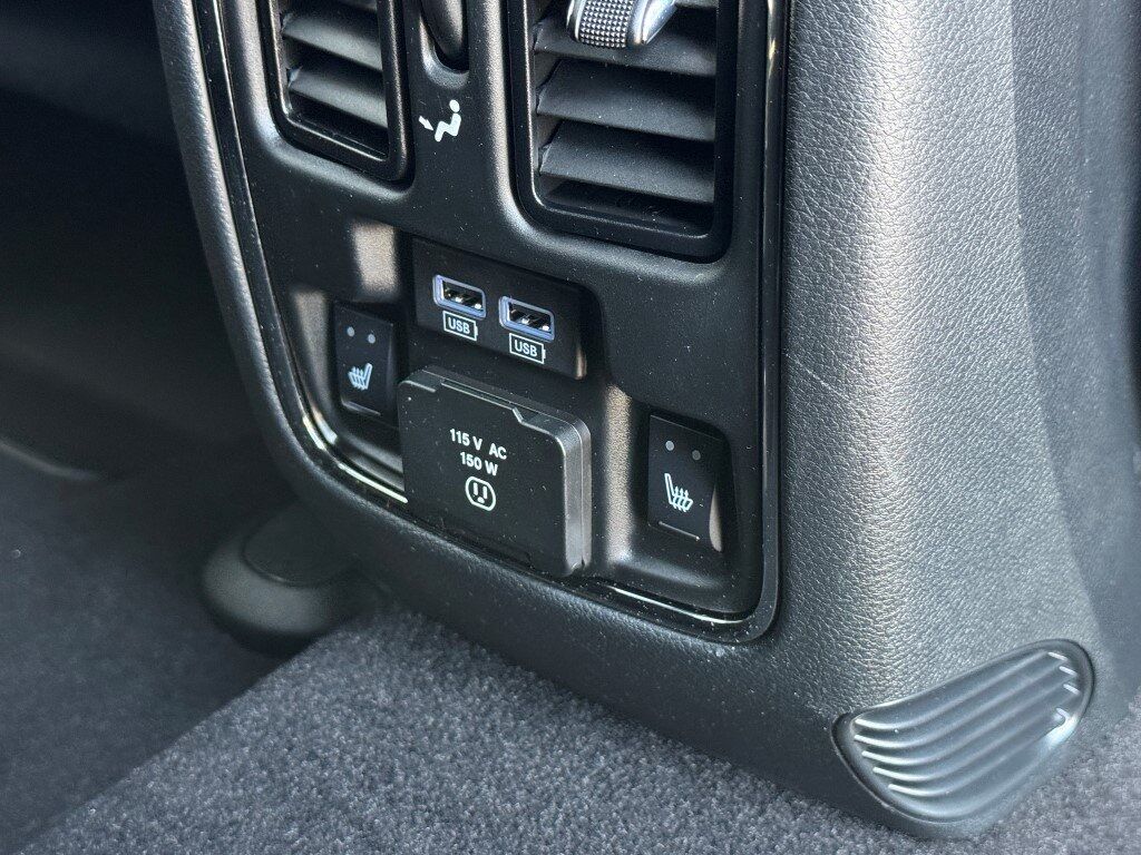 2020 Jeep Grand Cherokee Overland Chantilly VA
