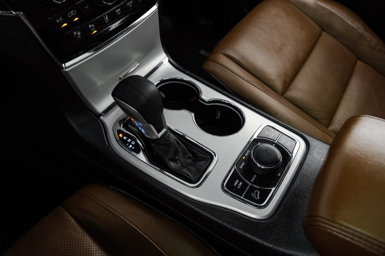 2020 Jeep Grand Cherokee SUMMIT 4WD 5.7L HEMI BLIND SPOT ASSIST FORWARD COLLISION ALERT NAVIGATION PANORAMA Carrollton TX