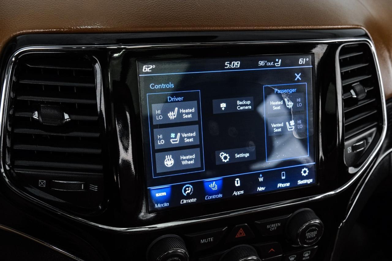 2020 Jeep Grand Cherokee SUMMIT 4WD 5.7L HEMI BLIND SPOT ASSIST FORWARD COLLISION ALERT NAVIGATION PANORAMA Carrollton TX