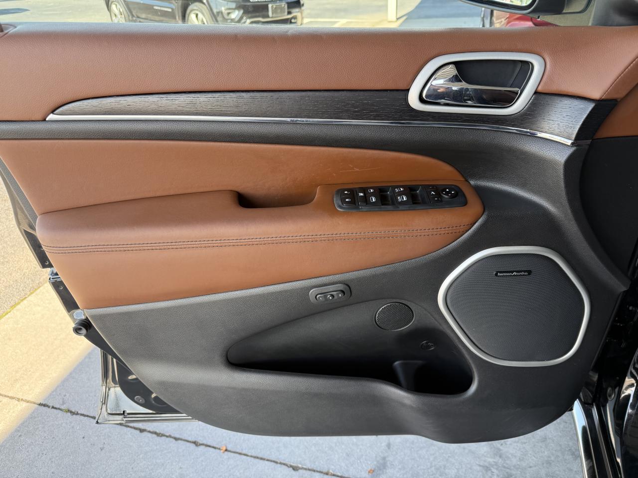 2020 Jeep Grand Cherokee Summit Knoxville TN