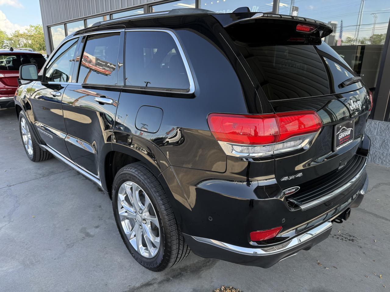 2020 Jeep Grand Cherokee Summit Knoxville TN