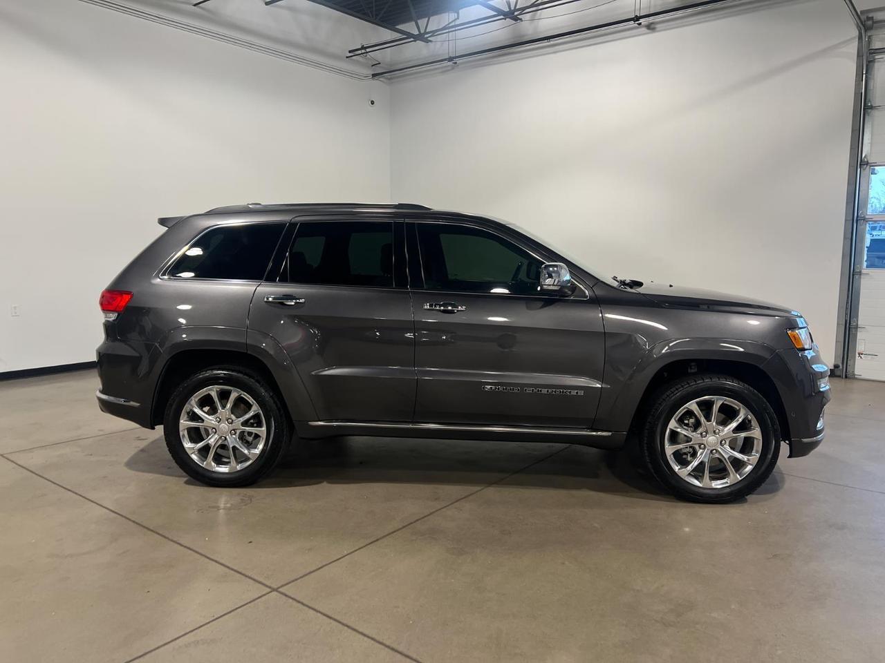 2020 Jeep Grand Cherokee Summit Parker CO