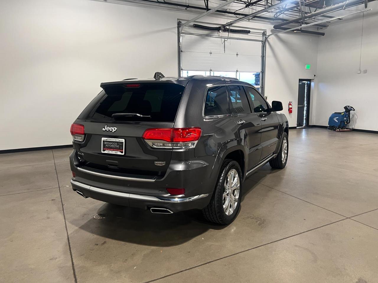 2020 Jeep Grand Cherokee Summit Parker CO