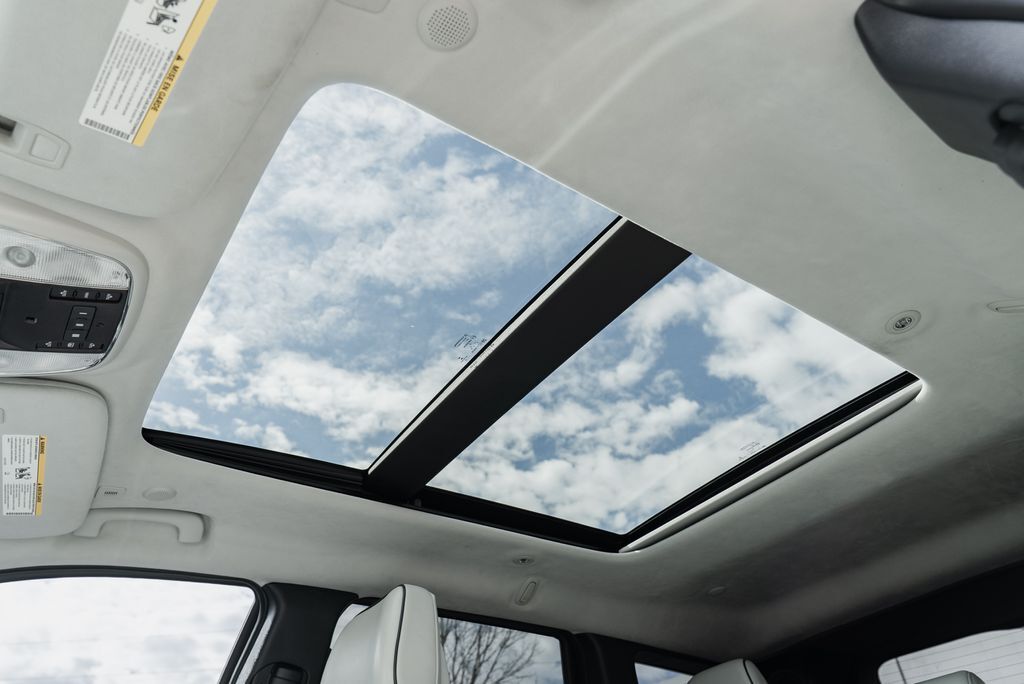 2020 Jeep Grand Cherokee Summit Beaverton OR