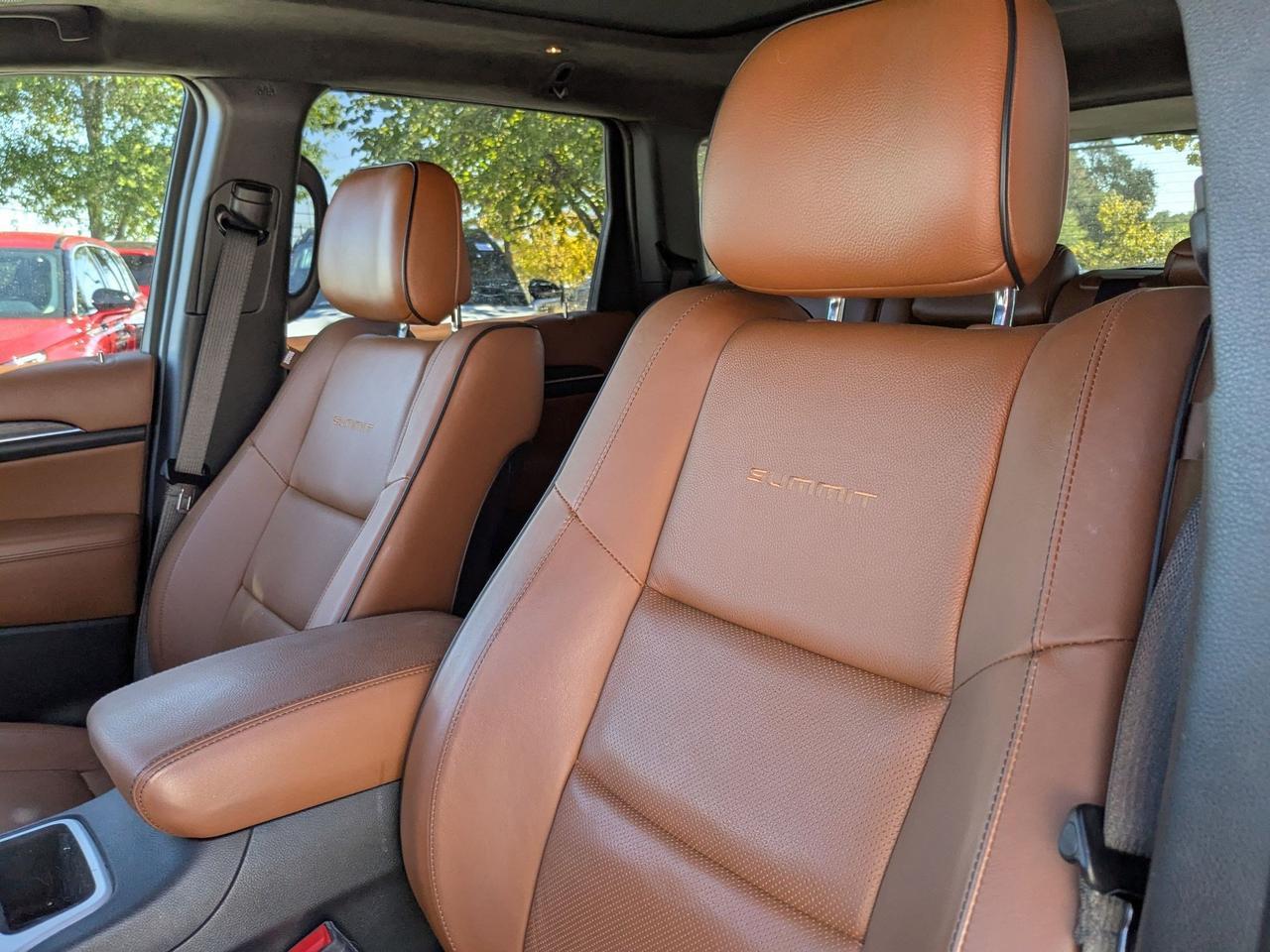 2020 Jeep Grand Cherokee Summit