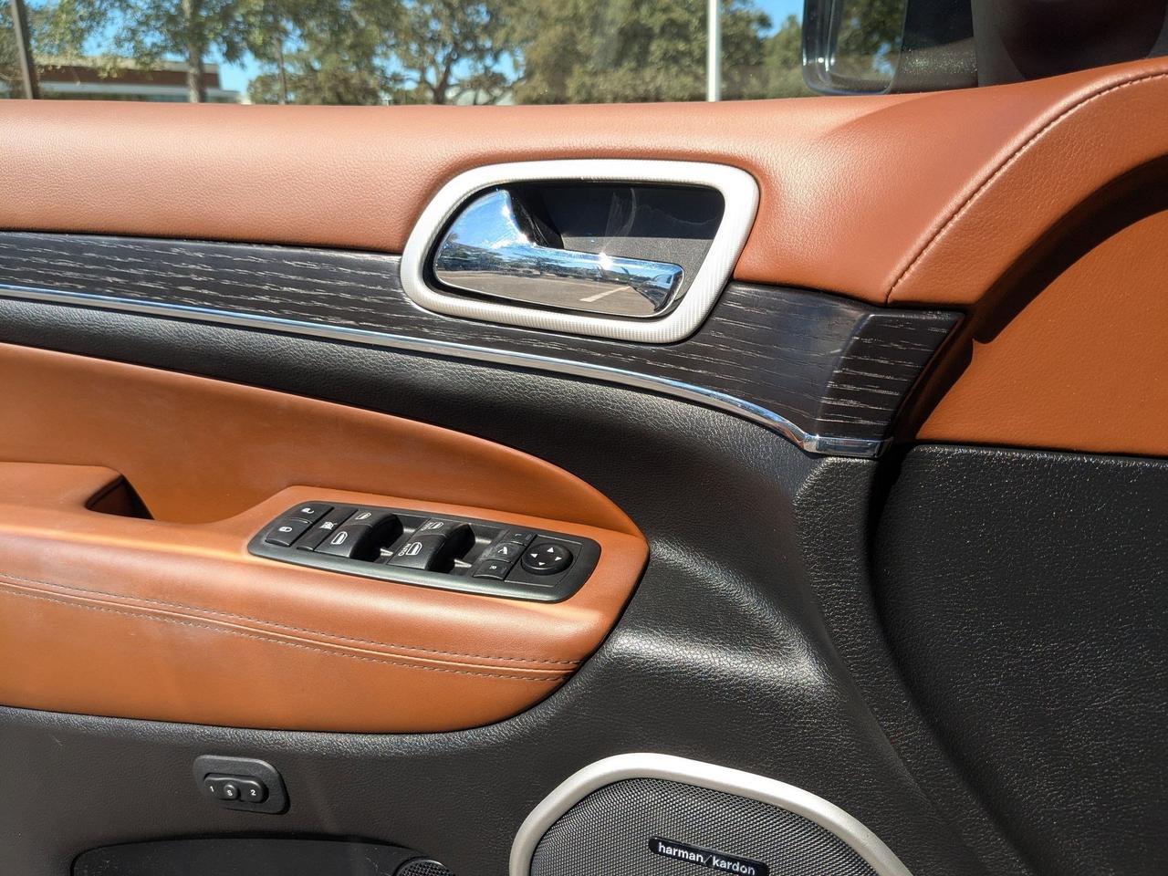 2020 Jeep Grand Cherokee Summit