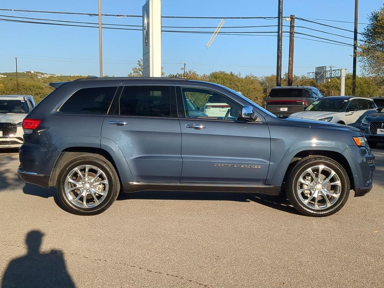 2020 Jeep Grand Cherokee Summit