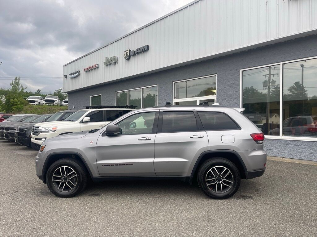 2020 Jeep Grand Cherokee Trailhawk Orange MA