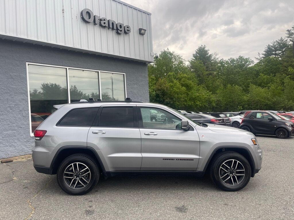 2020 Jeep Grand Cherokee Trailhawk Orange MA
