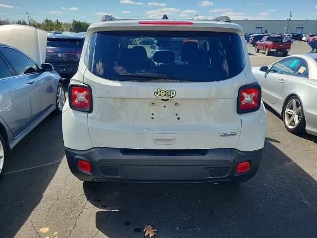 2020 Jeep Renegade Latitude FWD