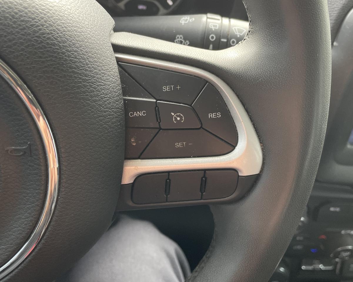 2020 Jeep Renegade Latitude Sport Utility 4D Port Orchard WA