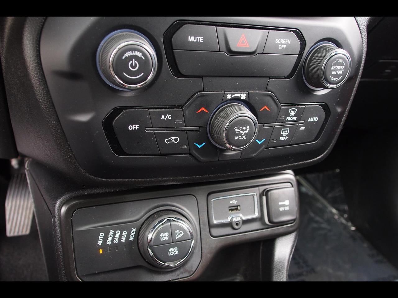 2020 Jeep Renegade Trailhawk