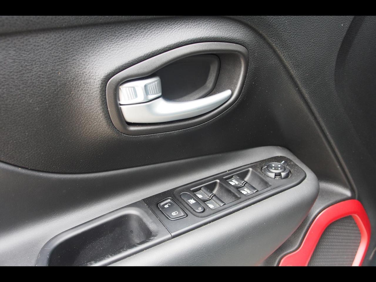 2020 Jeep Renegade Trailhawk