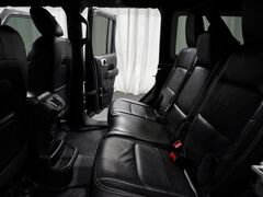 2020 Jeep Wrangler 4x4 Unlimited Sahara Fond du Lac WI