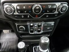 2020 Jeep Wrangler 4x4 Unlimited Sahara Fond du Lac WI
