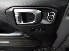 2020 Jeep Wrangler 4x4 Unlimited Sahara Fond du Lac WI