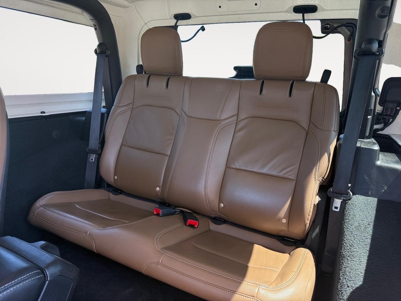 2020 Jeep Wrangler Rubicon, HEATED SEATS, HEATED STEERING WHEEL, BACKUP CAMERA, APPLE CARPLAY/ANDROID AUTO, POWER MIRRORS, BLIND SPOT ALERT, UNIVERSAL GARAGE DOOR OPENER, NAVIGATION, CLEAN CARFAX! Norfolk VA