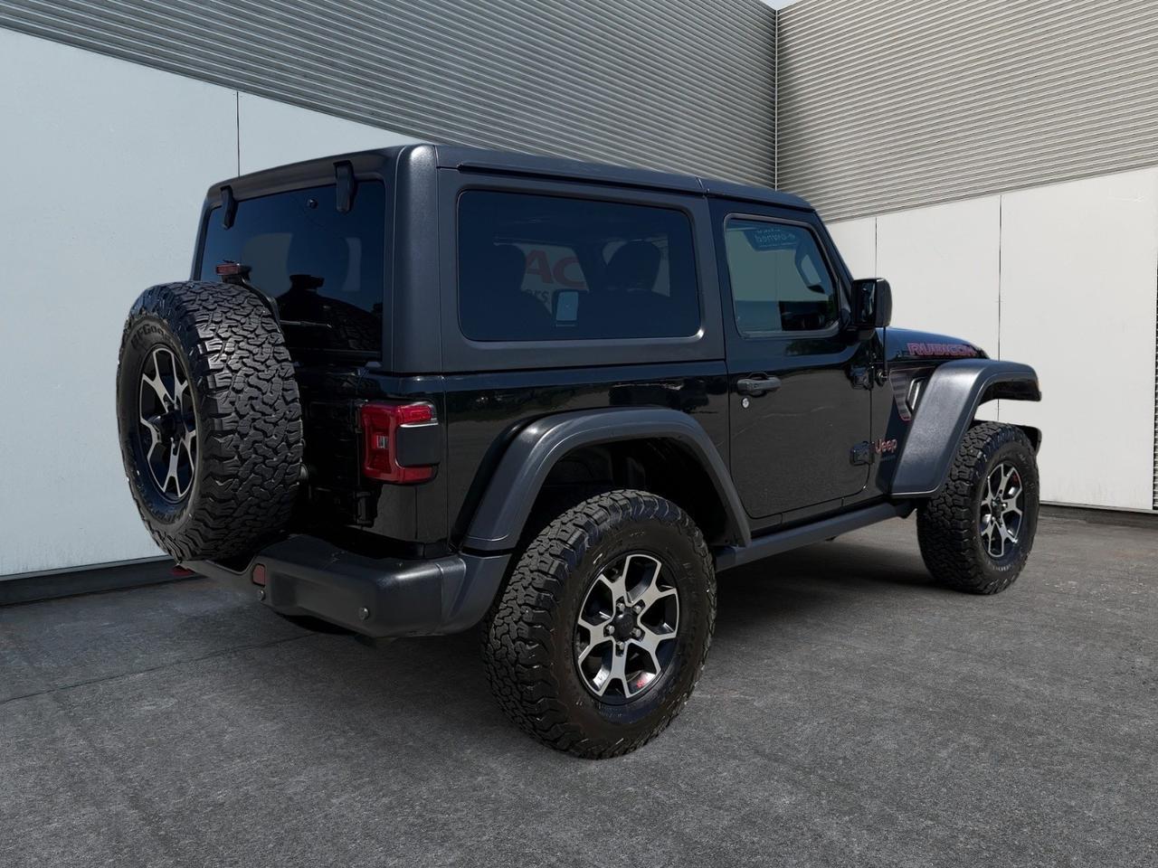 2020 Jeep Wrangler Rubicon, HEATED SEATS, HEATED STEERING WHEEL, BACKUP CAMERA, APPLE CARPLAY/ANDROID AUTO, POWER MIRRORS, BLIND SPOT ALERT, UNIVERSAL GARAGE DOOR OPENER, NAVIGATION, CLEAN CARFAX! Norfolk VA