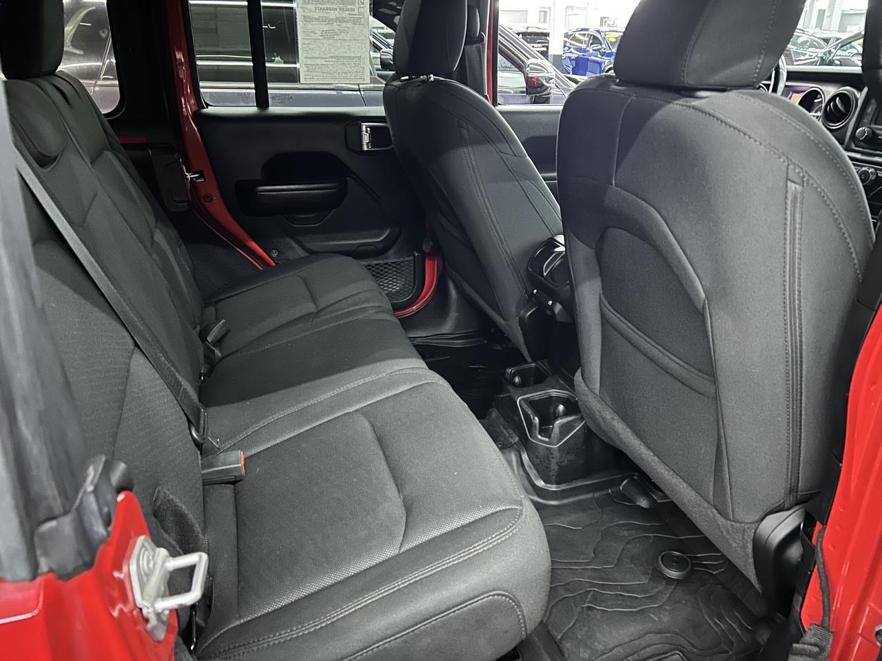2020 Jeep Wrangler Unlimited 4d SUV 4WD Sport Benwood WV