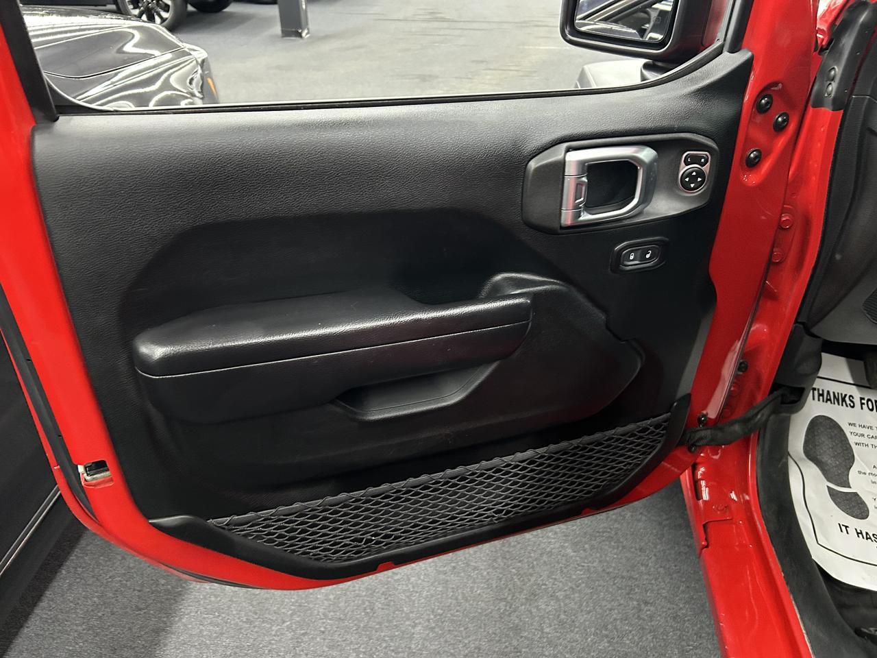 2020 Jeep Wrangler Unlimited 4d SUV 4WD Sport Benwood WV