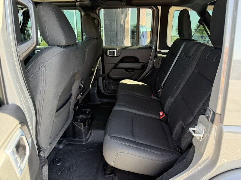 2020 Jeep Wrangler Unlimited 4x4 Sahara High Altitude Collinsville OK