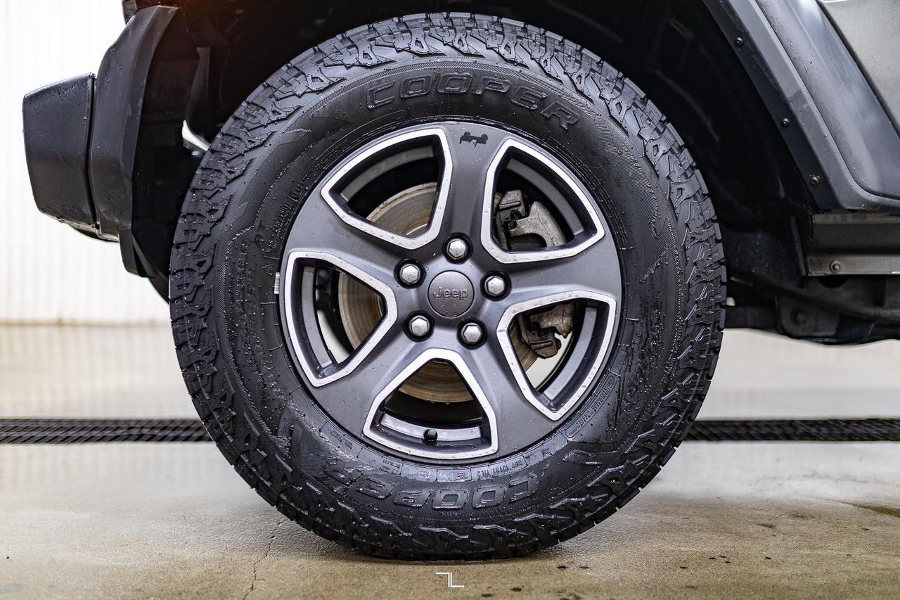 2020 Jeep Wrangler Unlimited 4x4 Sport BCam Manual Red Deer AB