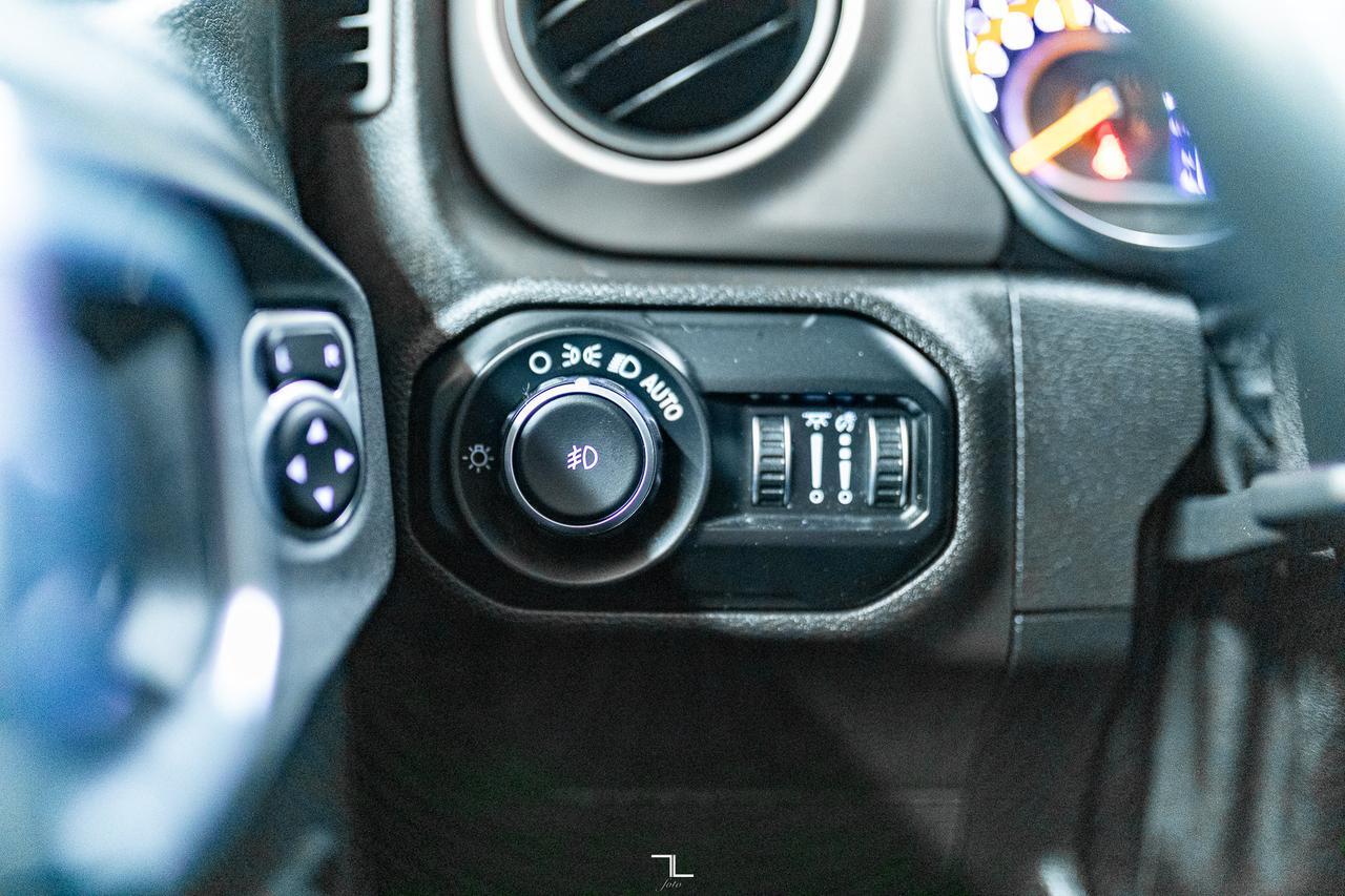 2020 Jeep Wrangler Unlimited 4x4 Sport BCam Manual Red Deer AB