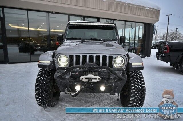 2020 Jeep Wrangler Unlimited Rubicon / 4X4 / Auto Start / Hard Top / Heated Leather & Steering Wheel / NAV / Alpine Speakers / Adaptive Cruise Control / Blind Spot Alert / Apple CarPlay & Android Auto / Zeon12-S Winch / Fuel Wheels & 35 Tires / Tow Pkg