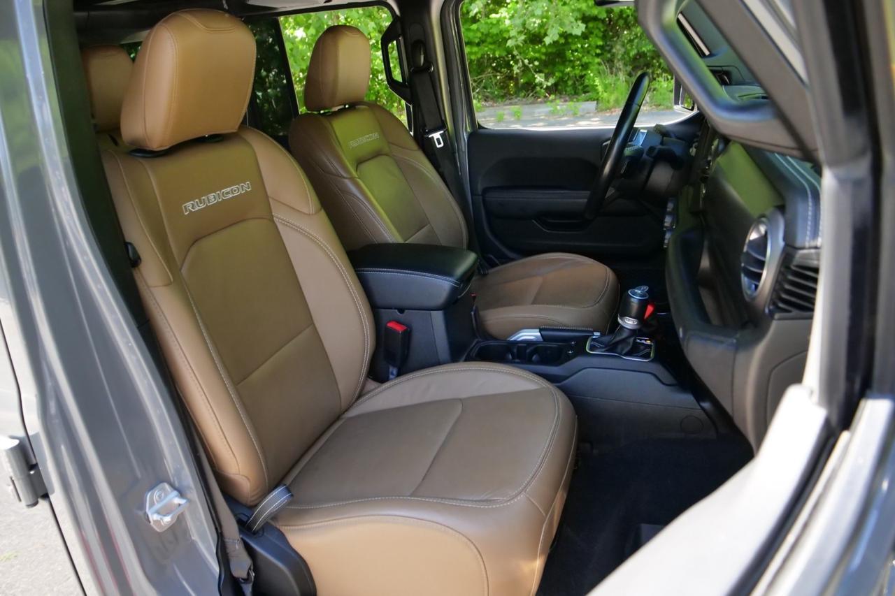 2020 Jeep Wrangler Unlimited Rubicon 4X4 / Sky One Roof / Leather Seats! High Point NC