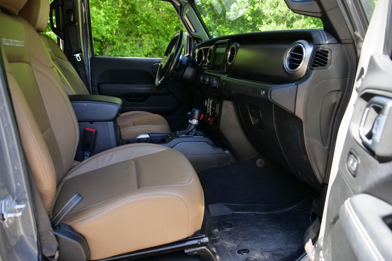 2020 Jeep Wrangler Unlimited Rubicon 4X4 / Sky One Roof / Leather Seats! High Point NC