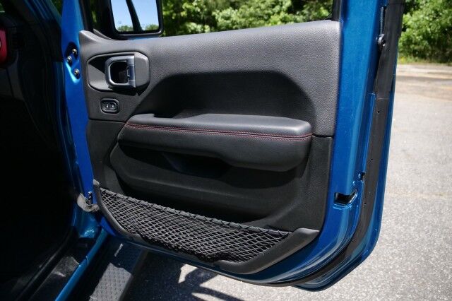 2020 Jeep Wrangler Unlimited Rubicon 4X4 / Sky One Roof / Steel Bumper Group! High Point NC