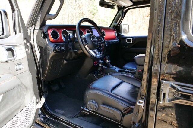 2020 Jeep Wrangler Unlimited Rubicon 4X4 / Sky One Roof / Steel Bumper Group! High Point NC