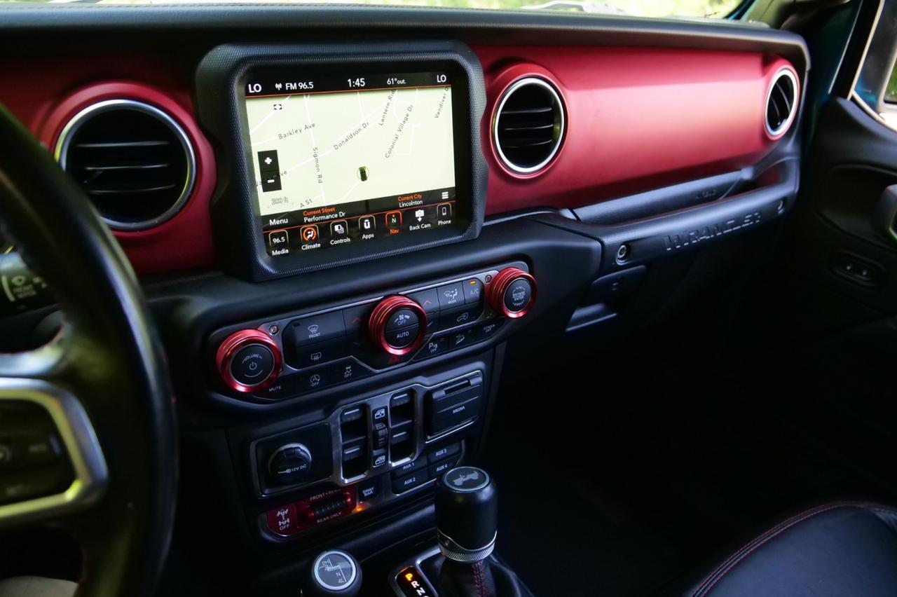 2020 Jeep Wrangler Unlimited Rubicon 4X4 / Sky One Roof / Steel Bumper Group! Lincolnton NC