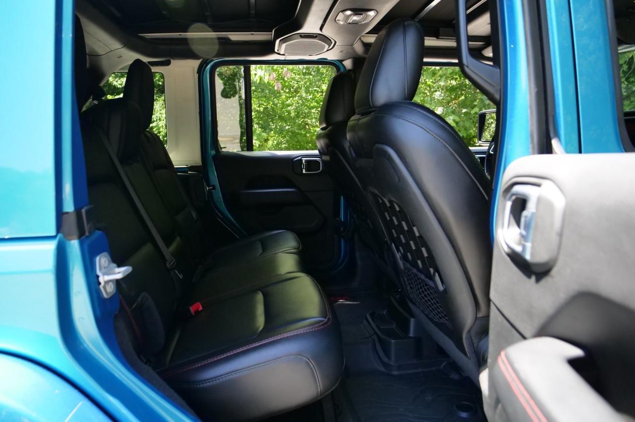 2020 Jeep Wrangler Unlimited Rubicon 4X4 / Sky One Roof / Steel Bumper Group! Lincolnton NC