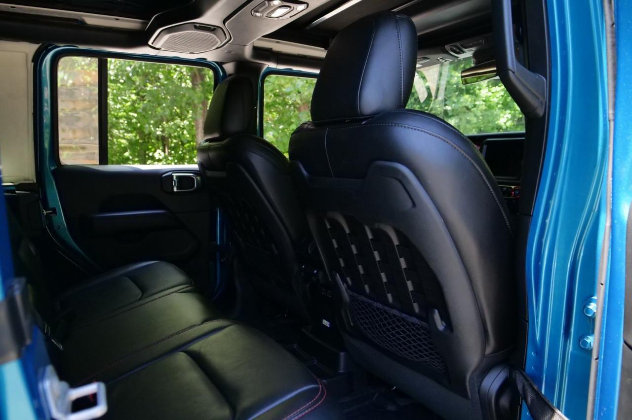 2020 Jeep Wrangler Unlimited Rubicon 4X4 / Sky One Roof / Steel Bumper Group! Lincolnton NC