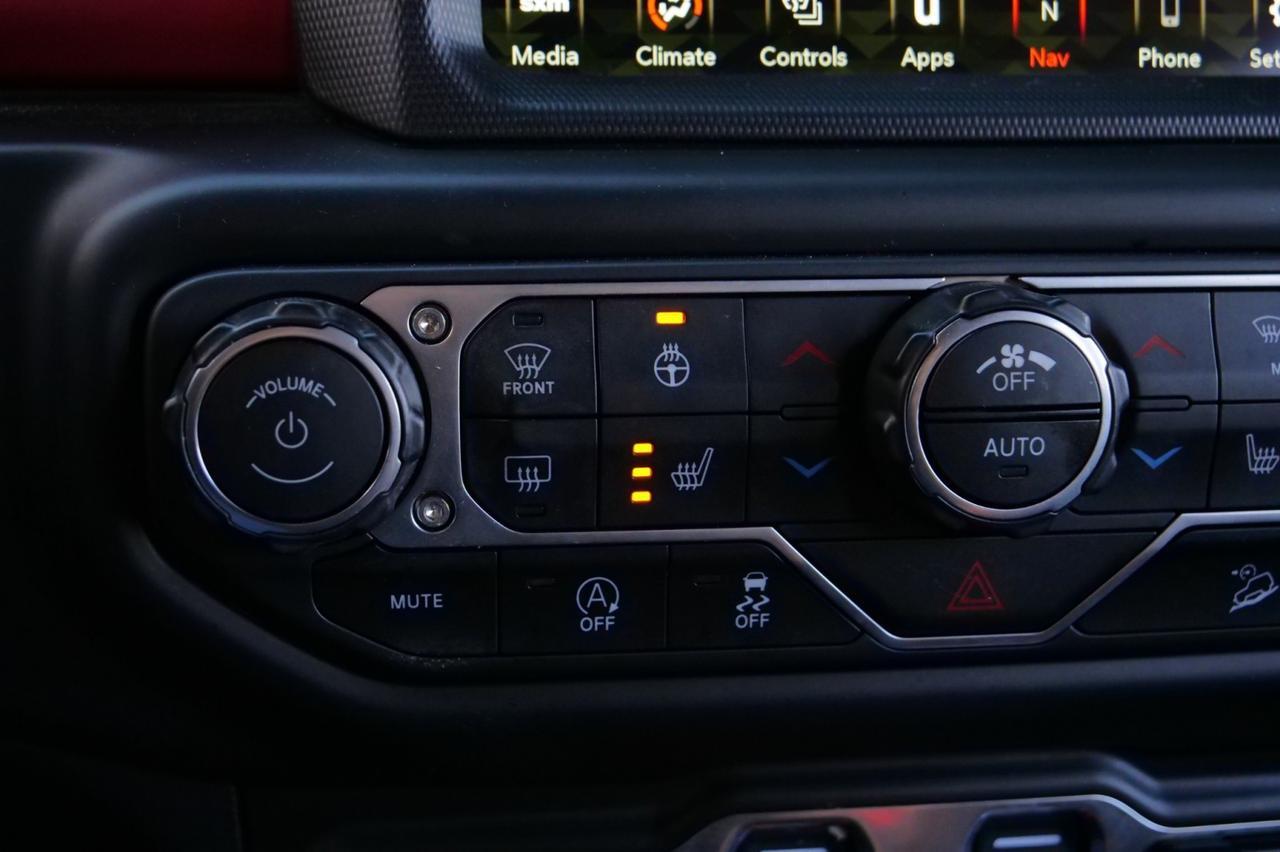 2020 Jeep Wrangler Unlimited Rubicon 4X4 / Sky One Roof / Steel Bumper Group! Lincolnton NC