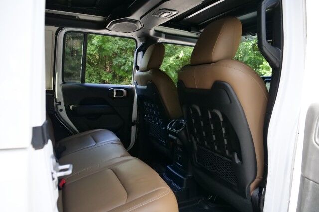 2020 Jeep Wrangler Unlimited Rubicon 4X4 / Sky One Top / Steel Bumpers & More! High Point NC