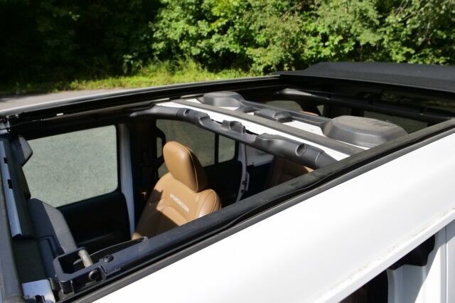 2020 Jeep Wrangler Unlimited Rubicon 4X4 / Sky One Top / Steel Bumpers & More! High Point NC