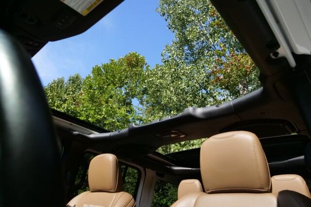 2020 Jeep Wrangler Unlimited Rubicon 4X4 / Sky One Top / Steel Bumpers & More! High Point NC