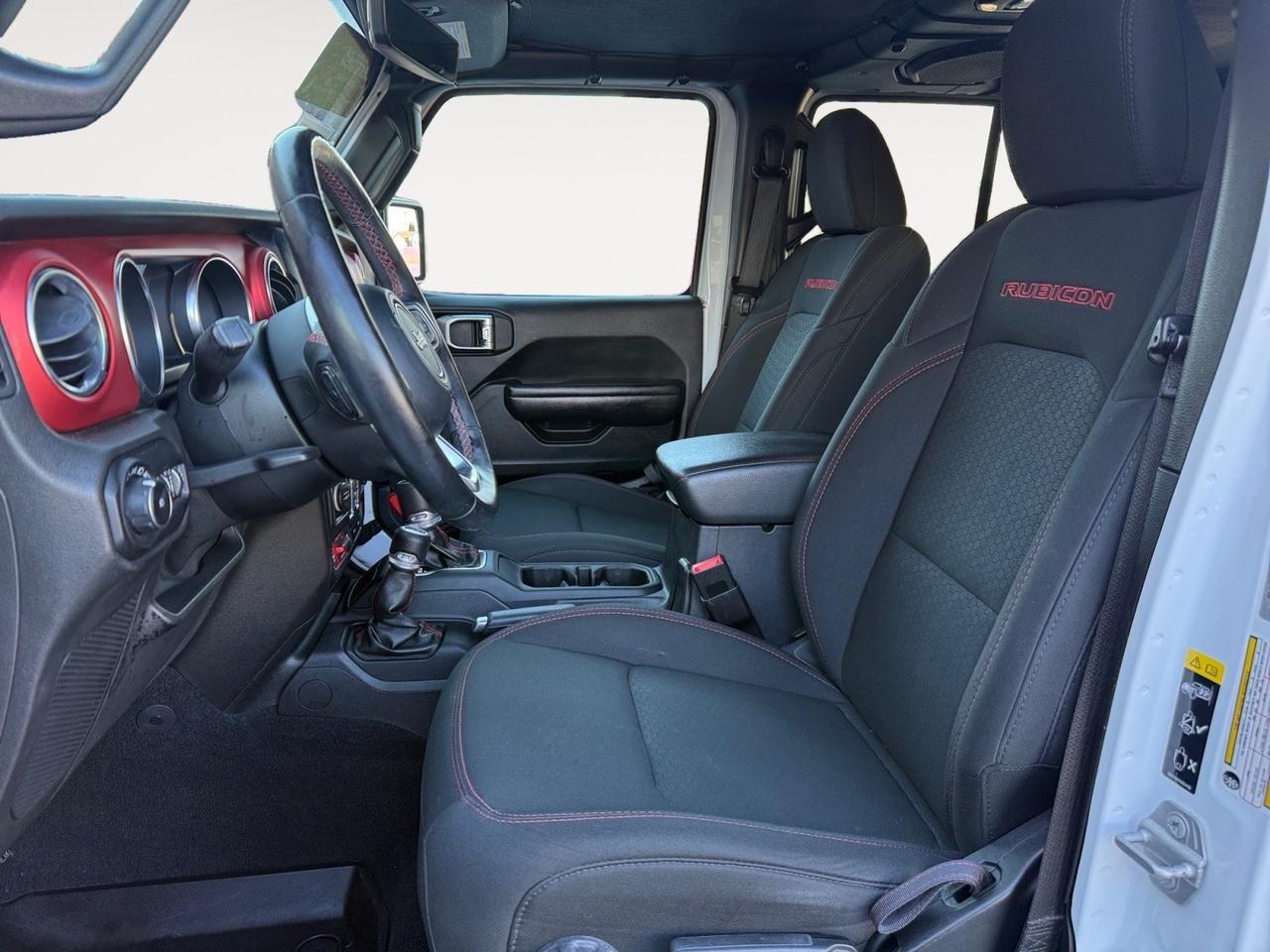 2020 Jeep Wrangler Unlimited Rubicon, HEATED SEATS, HEATED STEERING WHEEL, POWER AND HEATED MIRRORS, APPLE CARPLAY/ANDROID AUTO, RUNNING BOARDS, TOW PACKAGE, BLACK WHEELS, CLEAN CARFAX, ONLY 1 OWNER!