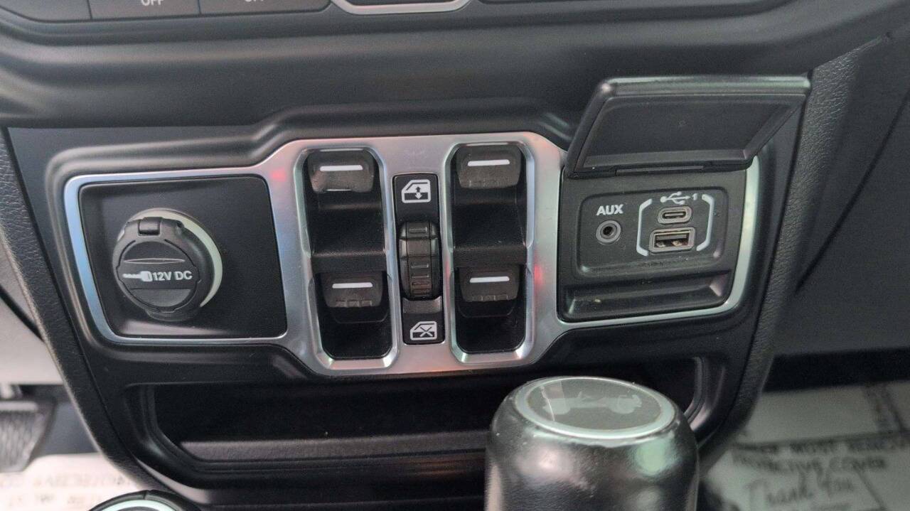 2020 Jeep Wrangler Unlimited Sahara 4x4 4dr SUV Lake Orion MI