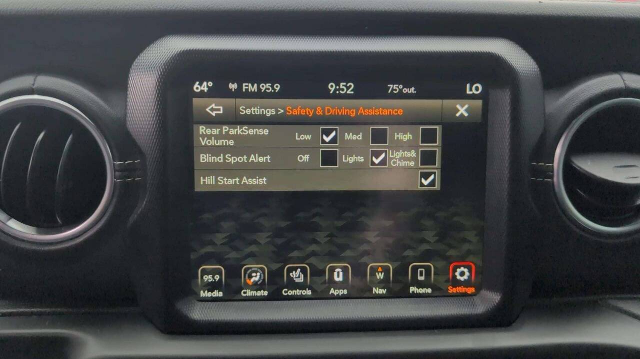 2020 Jeep Wrangler Unlimited Sahara 4x4 4dr SUV Lake Orion MI