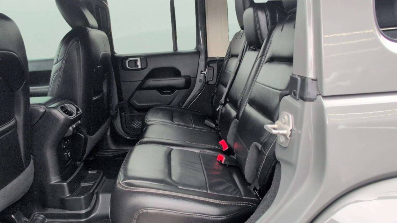 2020 Jeep Wrangler Unlimited Sahara 4x4 4dr SUV Lake Orion MI