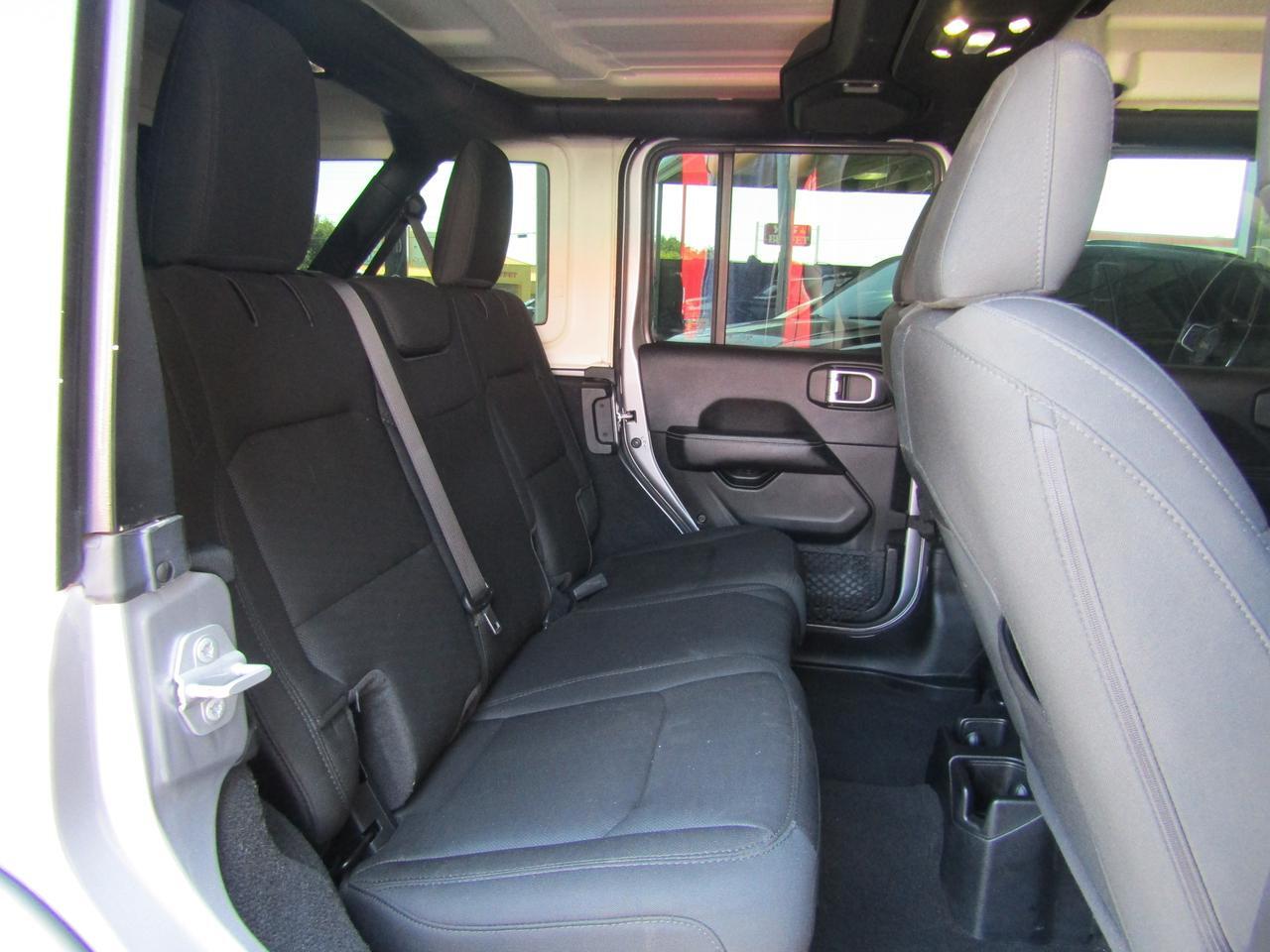 2020 Jeep Wrangler Unlimited Sahara 4x4 Grand Prairie TX
