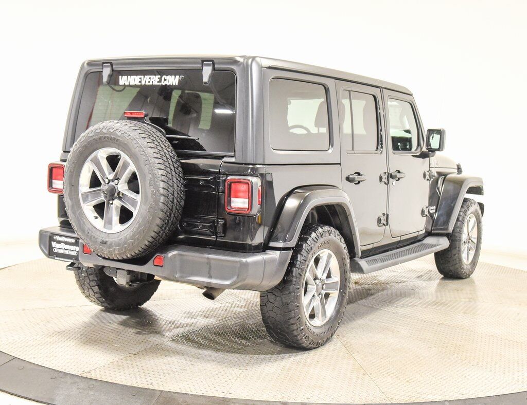 2020 Jeep Wrangler Unlimited Sahara Akron OH