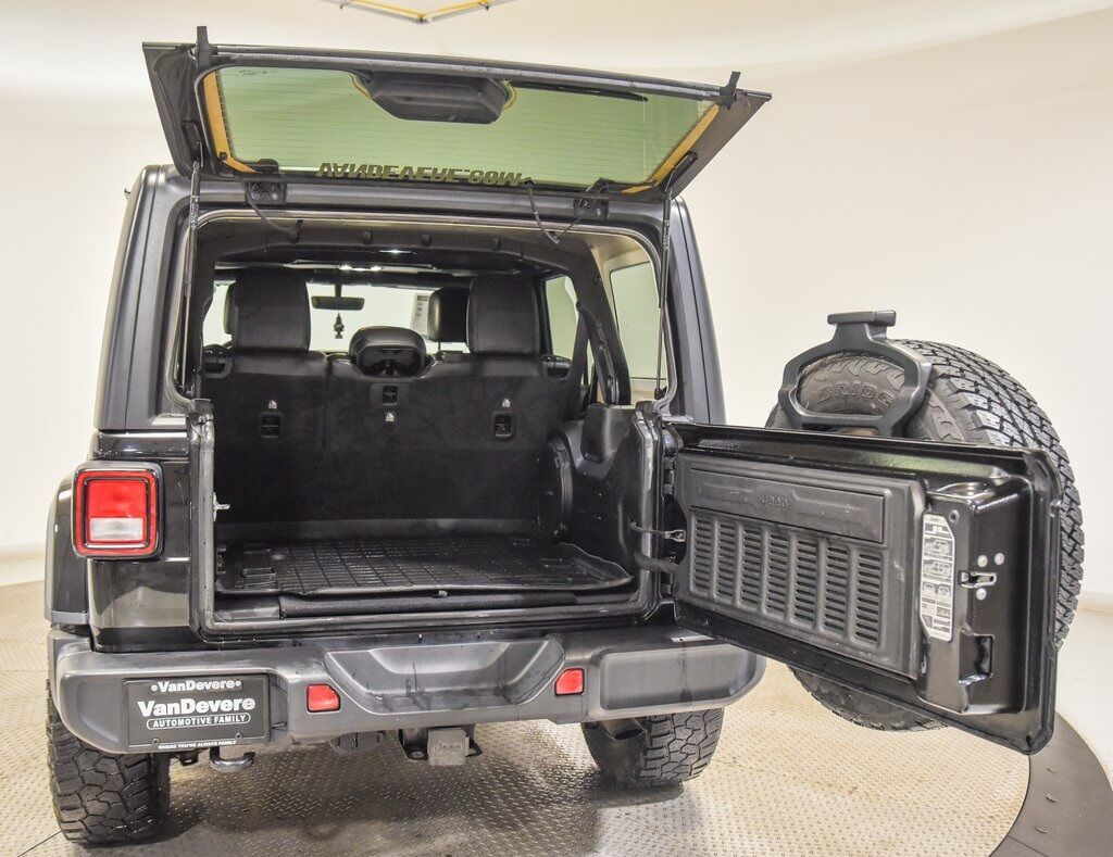 2020 Jeep Wrangler Unlimited Sahara Akron OH