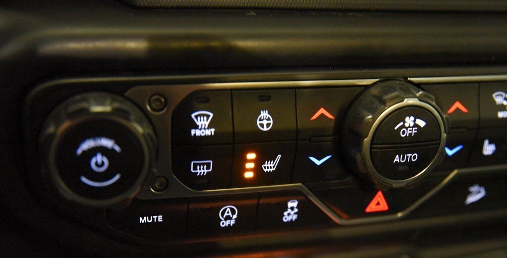 2020 Jeep Wrangler Unlimited Sahara Akron OH