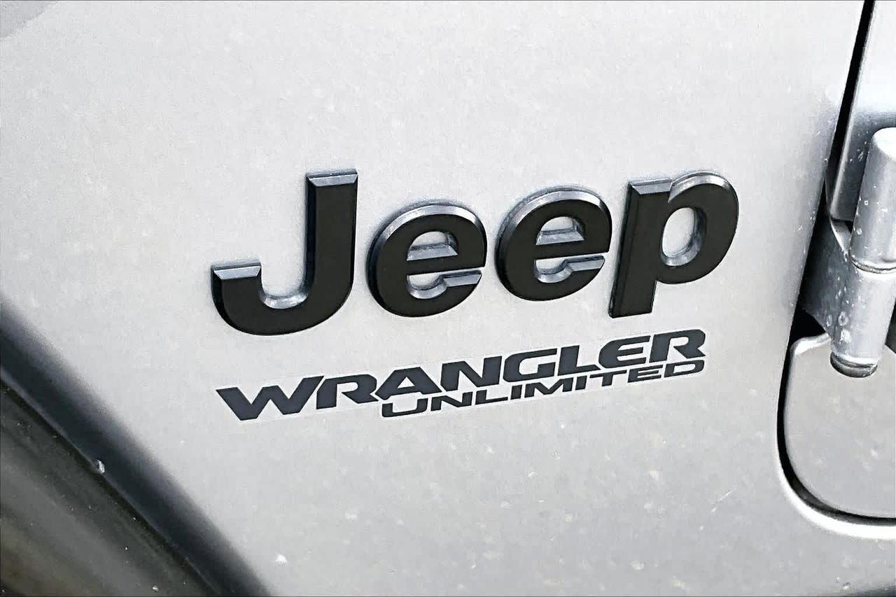 2020 Jeep Wrangler Unlimited Sahara Altitude Folsom CA